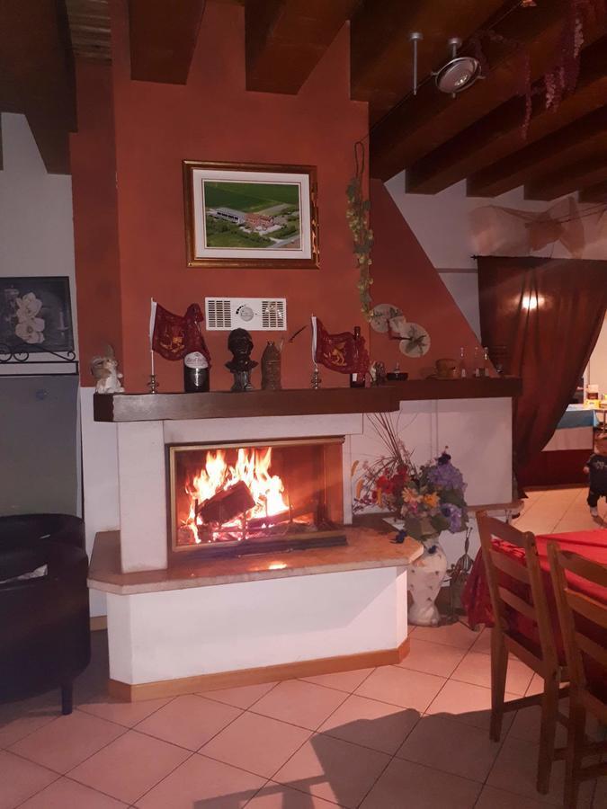 Гостьовий будинок Quadrifoglio Relax Сан-Дона-ді-П'яве Екстер'єр фото